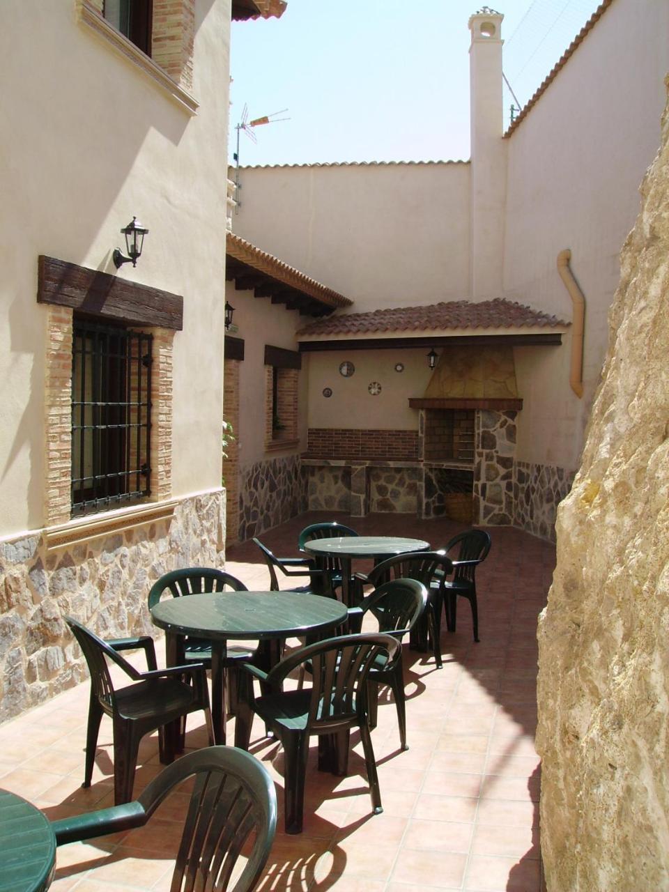 Casa Rural La Lumbre Enguidanos Bagian luar foto