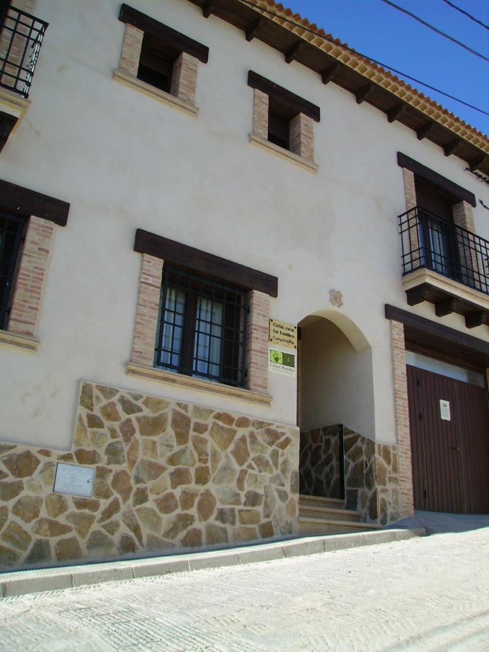 Casa Rural La Lumbre Enguidanos Bagian luar foto